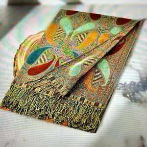 Paisley Pashmina Scarf/Shawl